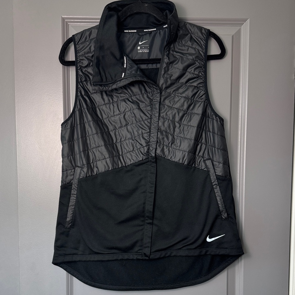 Nike Women’s Running Vest Black Quilted Lightweight Puffer | Size L